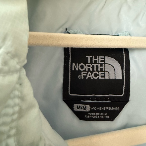 The North Face Light Blue Quilted Jacket - Picture 3 of 11
